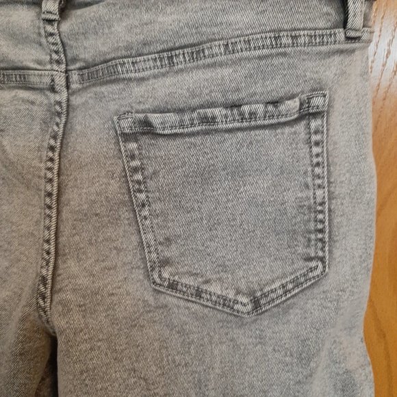 NWT!!!  Ava & Viv Acid Wash Shorts Grey - Picture 4 of 9